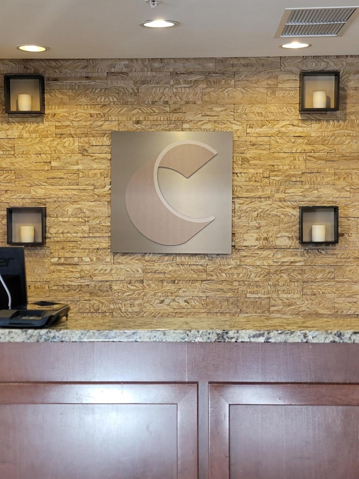 Comfort Suites Fargo Medical Center Exterior foto
